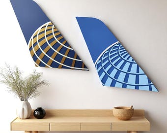 2 Pieces United Airlines Tail Art | Wooden Airplane Wall Decor Set | Vintage Aviation Sign | Pilot Gift | Airline Office or Hangar Decor