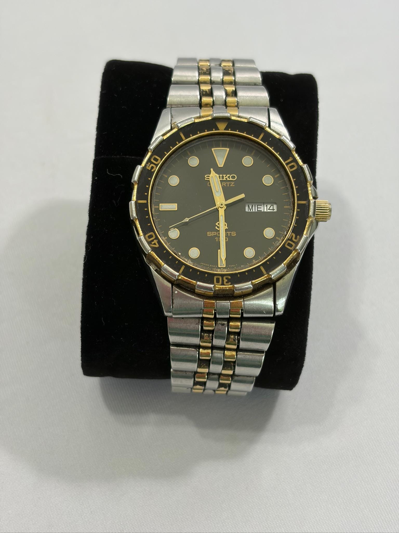 Seiko Sports Quartz 150 - Etsy