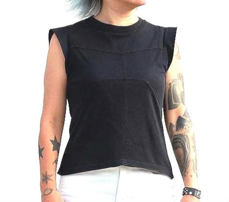 Blackout Exoshell — Black Futuristic Sleeveless Top image 5
