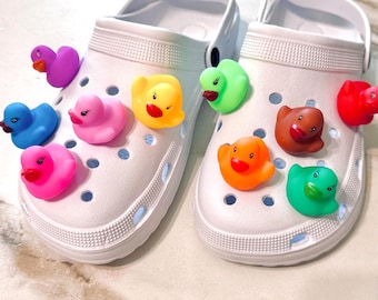 Adornos para zapatos de patito de goma, divertidos accesorios de verano, regalos para viajes en crucero, regalo para amantes de los jeeps, recuerdos de fiesta.