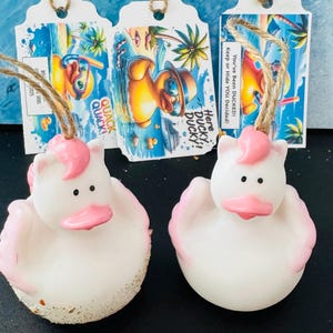 Rosa Magische Ente, Gummienten, Kreuzfahrt-Ente, Jeep-Ente, Geburtstagsgeschenke, Spaß College Dekor, Strandbar, Entenjagd, Mädchen-Ente, Nautisch