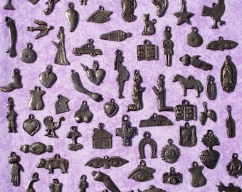 MIlagros Charms Antiqued Silver 100 Verschiedene Mexikanische Milagros Charms Ex votos Angebote