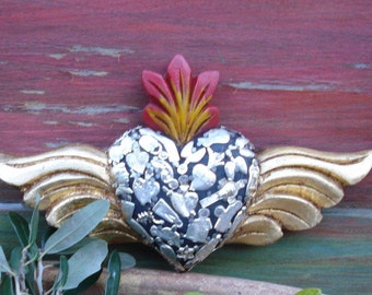 Heart Milagro Charms With Wings | Milagro Charms Ex-voto Nicho | Mexican sacred heart | Milagros Winged Heart Grande | Milagros Heart