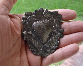 Heart Milagro Charm Art Deco Ex voto Nicho Style Antiqued Silver Ex voto