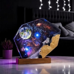 Interstellar Epoxy Lamp | Galaxy Resin Wood Night Light | Astronaut Space Lamp | Custom Spacecraft Table Light | Handmade Cosmic Home Decor