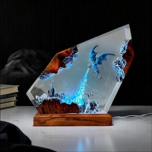 Fire Breathing Dragon Lamp: Resin Art Table Light - Fantasy Gaming Decor