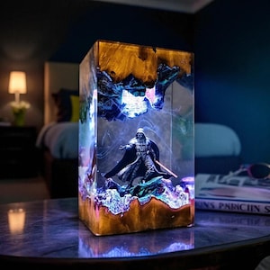 Darth Vader Diorama Lamp: Handmade Resin Star Wars Night Light