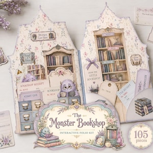 Op de afbeelding: De interactieve folio-set The Monster Bookshop bevat een huisvormige map met bloemenbehang, boekenplanken en paarse monsterillustraties. Inclusief bibliotheekkaarten, bonnetjes en labels met tekst zoals Stories Live Here en 105 pieces.