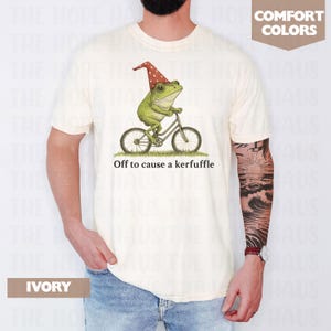 Off to Cause a Kerfuffle Frog T-shirt. Comfort Colors Funny Weirdcore Sayings Unique Tshirt Tee Adults Men Women Meme Graphic Sarcastic