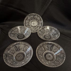 Antique Set of Five Heritage Clear by Federal Glass Small Fruit Dessert Bowls
