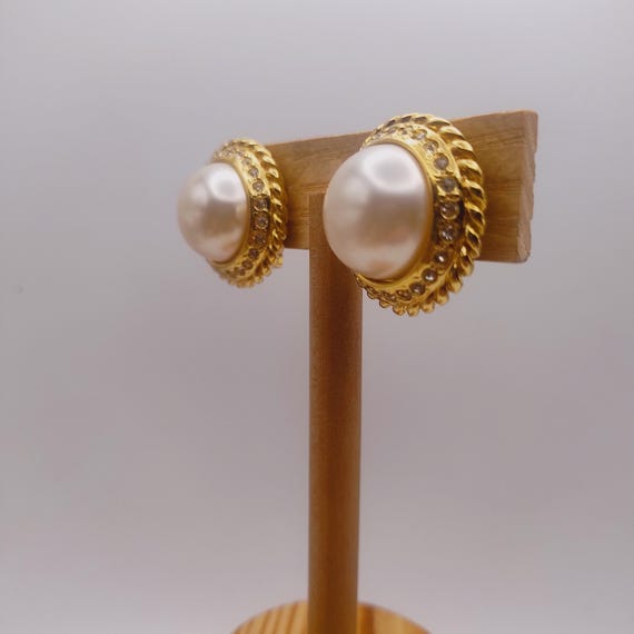 Boucles d'oreilles clip Monet plaquées or hexagonales en fausses perles - France