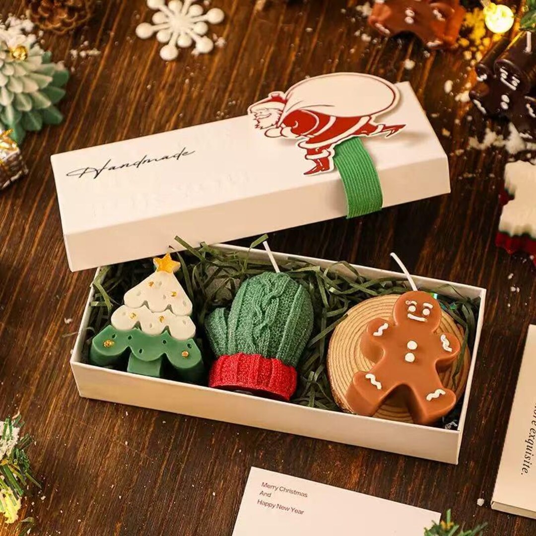 Christmas Candle Gift Set – Christmas Tree, Gloves, Gingerbread Man ...