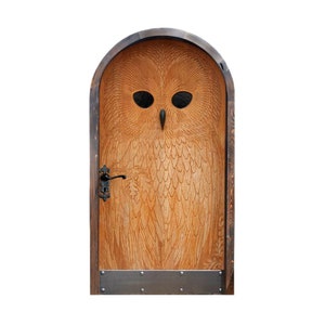 Miniature  PAPER Door with Look of a &quot;Carved Wood&quot; Owl