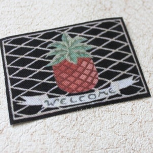 Miniature Pineapple Welcome Mat  in 1/24 and 1/12 Scale Sizes