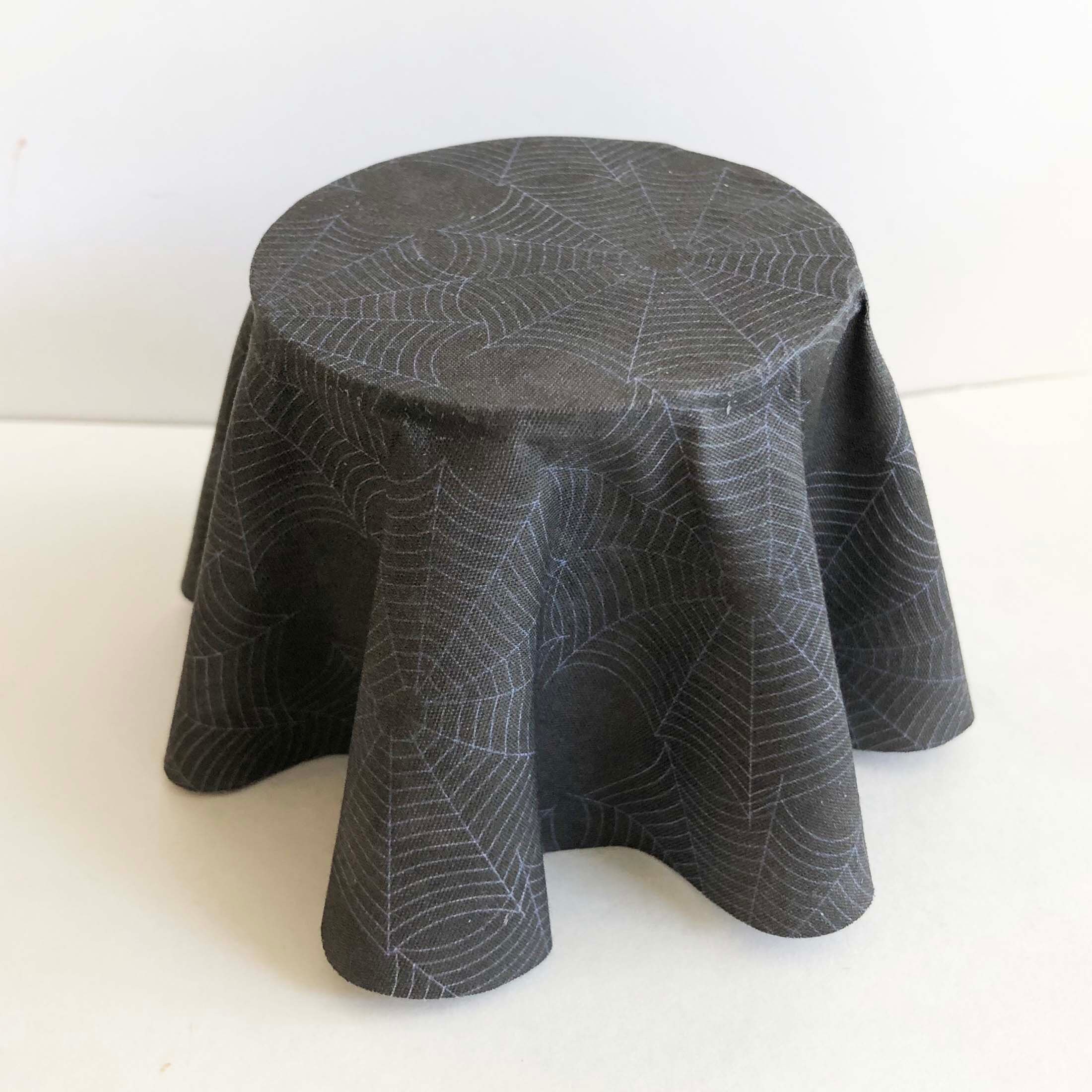 Small Spider Table Spiderweb Miniature Table With Cloth, Goth Halloween Decor - Etsy