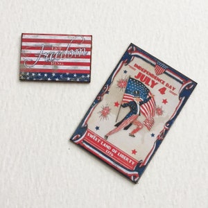 Independence Day Fourth of July Patriotic Signs in Miniature 1:12 Scale for Dollhouse or Roombox
