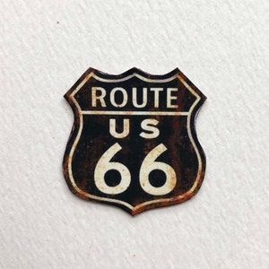 Letrero en miniatura de la Ruta 66 para casa de muñecas