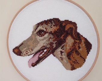 Korsstygnsmönster för greyhoundhundar i pdf-format. Modern minnesgåva för husdjur till greyhoundmamma och -pappa. Digital fil. AXS 0175