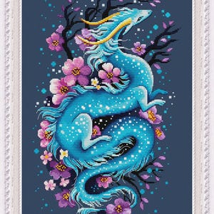 Draak en sakura. Kruissteekpatroon pdf. Fantasieblauwe draak steekkaart. Drakenkruissteek. Digitaal. Saga. NadGavr 1210