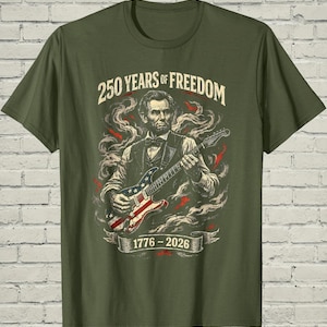 Funny Lincoln Playing Guitar Shirt, Retro 250 Years Of USA Freedom Apparel, 1776 To 2026 Patriotic 4th Of July Gift For Musician afbeelding 4