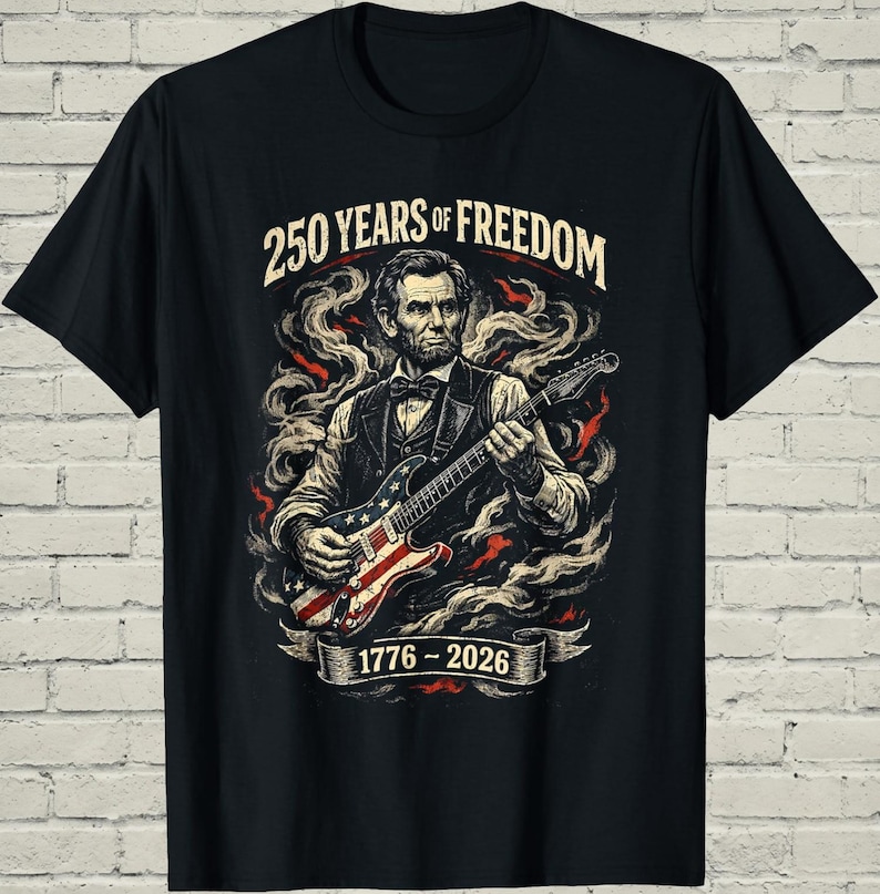 Funny Lincoln Playing Guitar Shirt, Retro 250 Years Of USA Freedom Apparel, 1776 To 2026 Patriotic 4th Of July Gift For Musician afbeelding 7