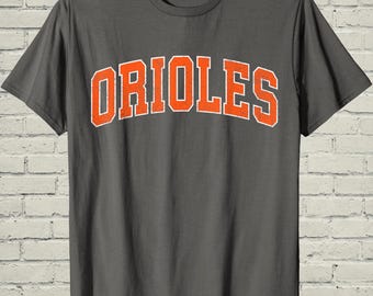 Oriole Bird Shirt, Retro Animal Tee, Birthday Gift For Mom, Cute Nature Lover Top, Vintage Graphic Apparel
