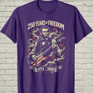 Funny Lincoln Playing Guitar Shirt, Retro 250 Years Of USA Freedom Apparel, 1776 To 2026 Patriotic 4th Of July Gift For Musician afbeelding 8