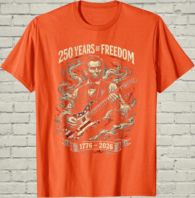 Funny Lincoln Playing Guitar Shirt, Retro 250 Years Of USA Freedom Apparel, 1776 To 2026 Patriotic 4th Of July Gift For Musician afbeelding 2