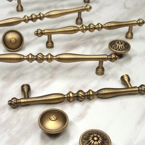 French Country Cabinet Handles, Antique Brass Knobs And Pulls, Decorative Drawer Pulls, Vintage Kitchen Hardware