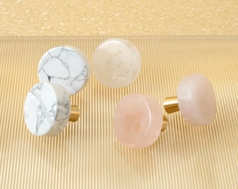 Runde Knäufe aus Naturstein für Schränke: Messing Knäufe, Quartz Schubladenknäufe, niedliche Knäufe, organische, moderne Hardware für die Küche