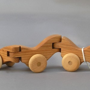 Wiggle Worm Pull Toy Wooden Toys Wooden Animal on Wheels  Boys Girls Kids Baby Shower Gift Wood Toy for Teathing Waldorf Montessori Wood Toy