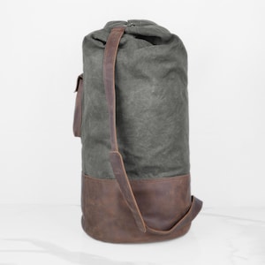 Waxed Canvas & Leather Motorcycle Duffel Bag: Handcrafted Travel Weekender