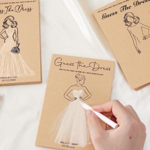 Gepersonaliseerde Guess the Dress-spelkaarten met wit potlood – Rustieke vrijgezellenfeestactiviteit voor bruid
