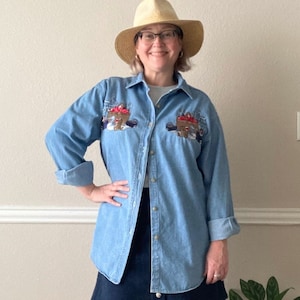 Vintage Embroidered Denim Long Sleeve Shirt / Button Up Top / Size Medium / Cotton Layering Top / Cottagecore Teddy Bear & Apples /80s 90s