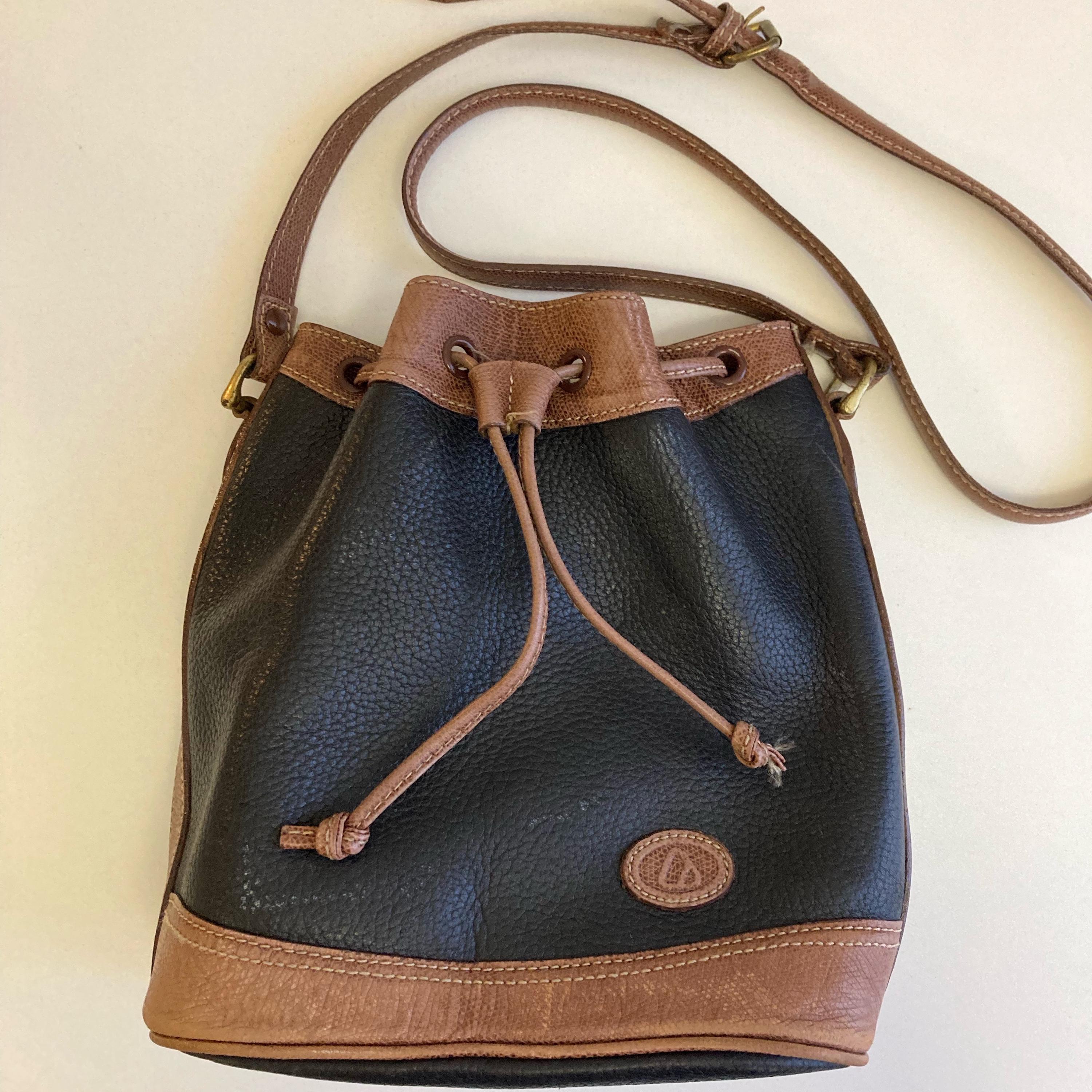 Vintage Liz Claiborne Black Faux Leather Bucket Bag Drawstring Purse 90s Y2K Liz Claiborne Black Original Vintage Bags, Handbags & Cases  main image 2
