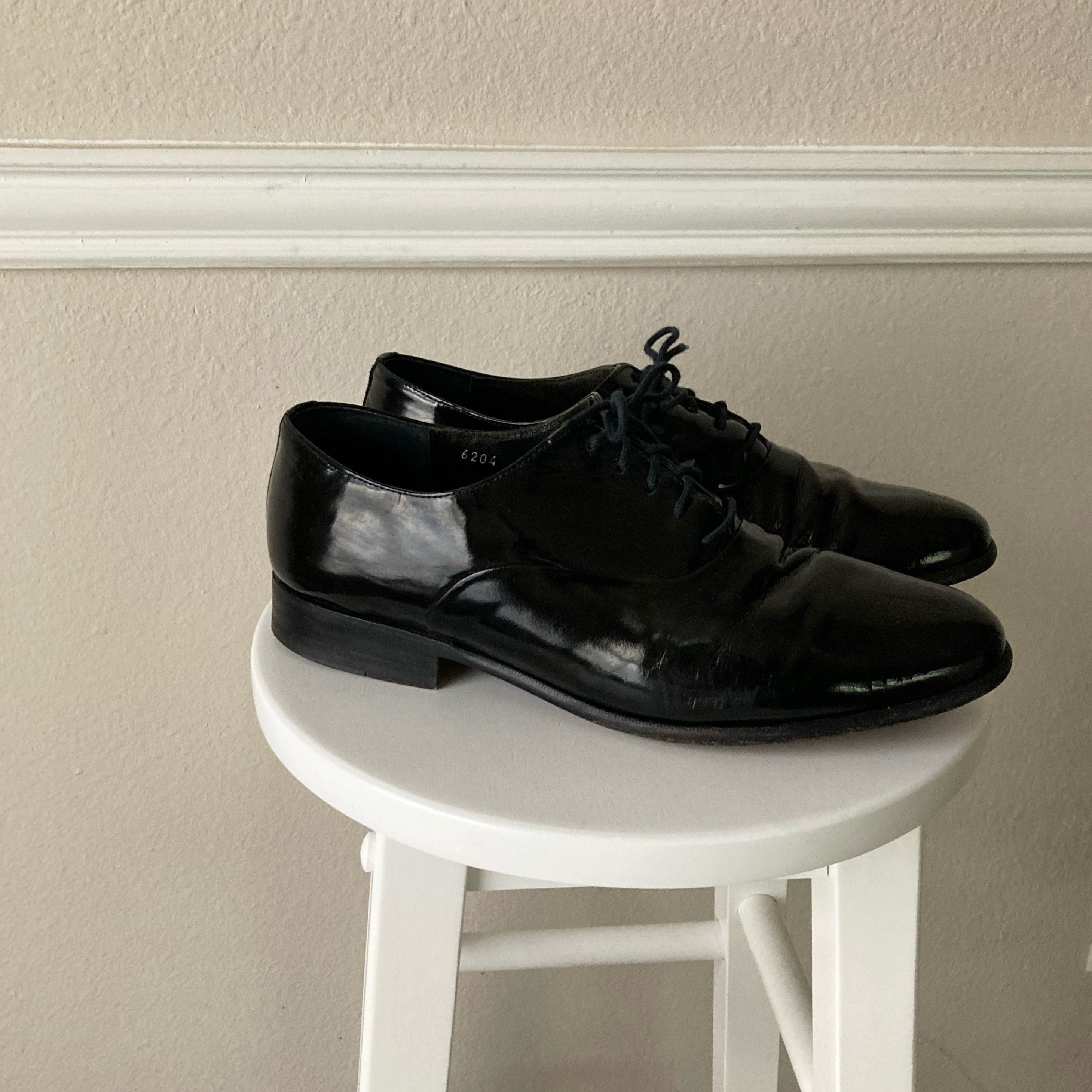 Vintage Black Patent Leather Oxford Shoes for Men Size 10 