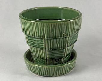Vintage 1940s - 1950s McCoy Pottery Green Basketweave flower pot with attached saucer and deco McCoy logo