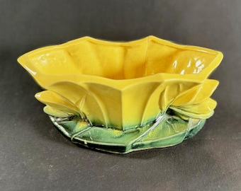Vintage 1950s McCoy Pottery lotus yellow & green vase Mid Century MCM