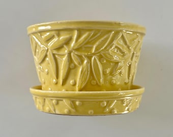 Vintage 1950s McCoy Pottery Hobnail Leaves and Berries Flowerpot Planter with Attached Saucer in Yellow
