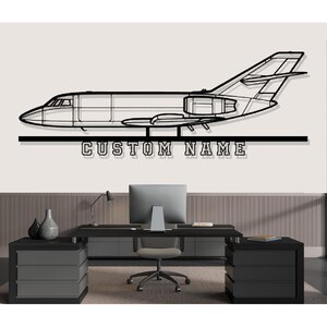 Arte de pared de metal con silueta de avión Dassault Falcon 20, decoración de pared de metal personalizada, arte de pared con silueta de avión personalizada, letrero con nombre personalizado, regalo de piloto