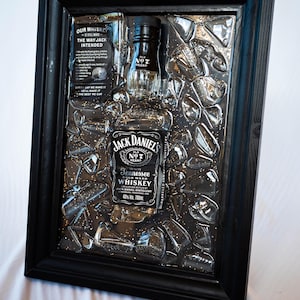 Shattered Jack Daniel’s Bottle Art – Epoxy Resin Wall Decor with Black Frame