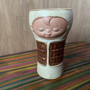 ヴィンテージ ストーンウェア ベビーフェイス マグプランター 排水穴付き 植木鉢付き 直接植えられます