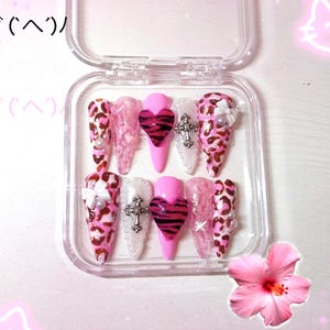 Gyaru Inspired Nails | Handmade Press-on Nails