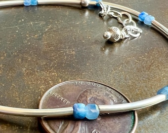 DELICATE SIMPLICITY. kyanite anklet OR kyanite bracelet. 925 sterling silver. light weight. vacation jewelry. natural stones. handmade.