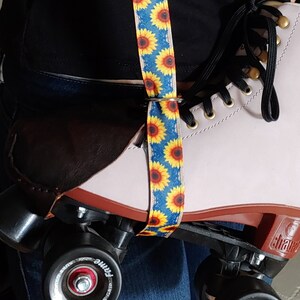 Sunflowers Print Roller Skate Leash with D Rings - Adjustable -  Yoga Mat Strap - Skateboard Sling