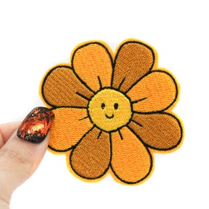 Retro Yellow Daisy Flower Iron On Embroidered Patch