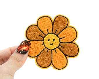 Retro Yellow Daisy Flower Iron On Embroidered Patch