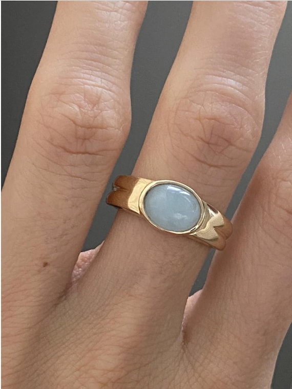 Jadeite Ring ~ 10k Solid Gold sculptural minimali… - image 1