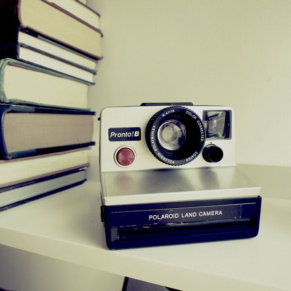 Polaroid Camera SX-70 Pronto B OneStep - Film Tested Working