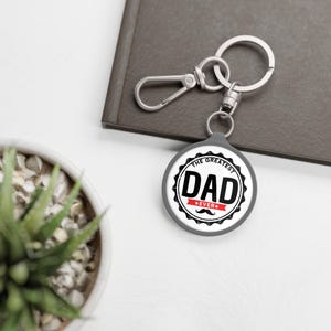 Personalized Keyring Tag for Dads - Unique Gift for Fathers Day, Birthday, or Holidays